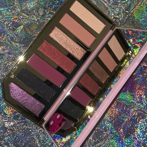 Too Faced Razzle Dazzle Berry Eyeshadow Palette